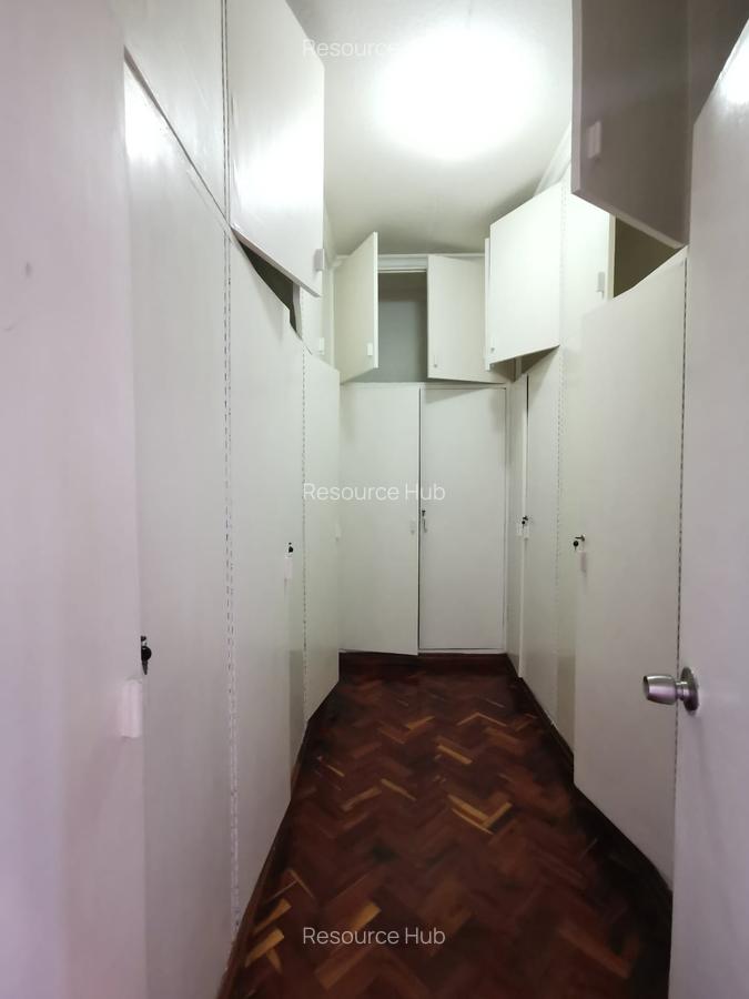4 Bed Townhouse with En Suite at Spring Valley - 16