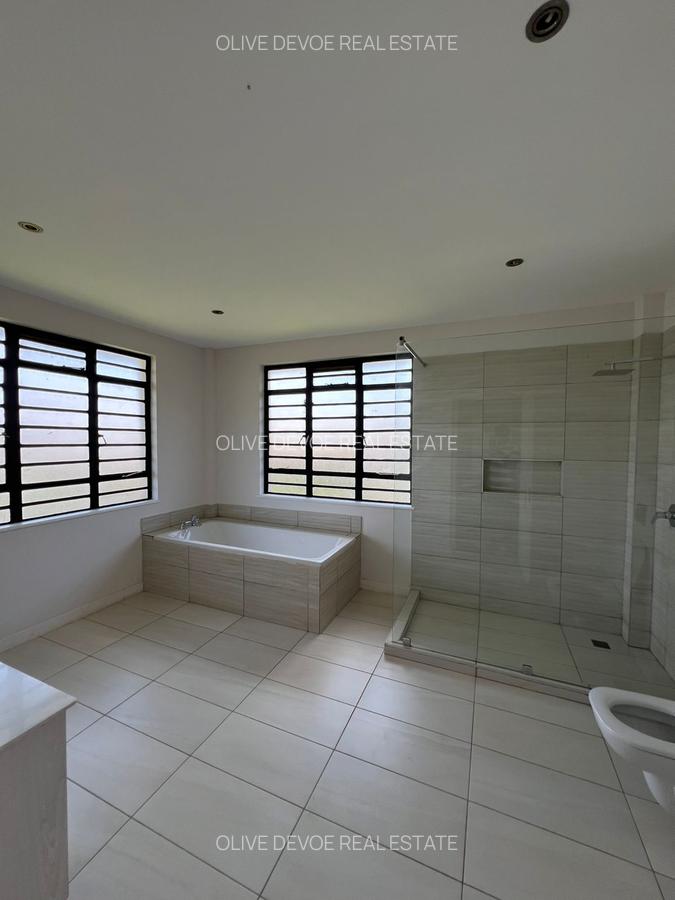 5 Bed Villa with En Suite in Tigoni - 14