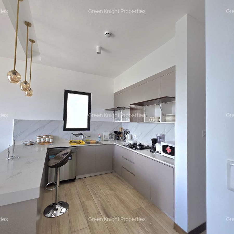 Serviced 2 Bed Apartment with En Suite in Rosslyn - 6