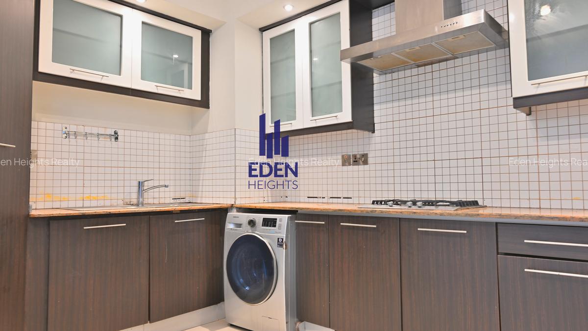 3 Bed Apartment with En Suite in Westlands Area - 15