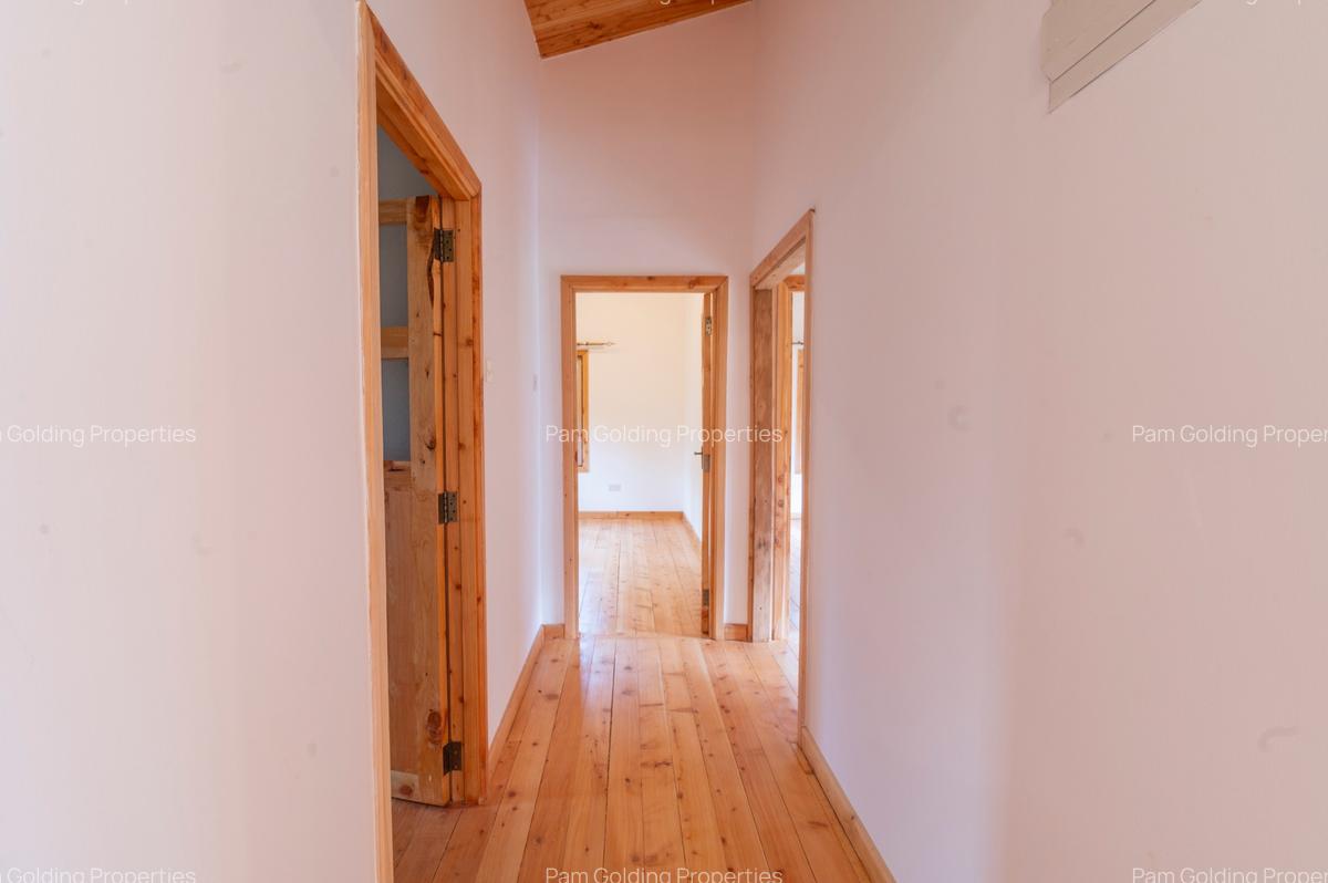 3 Bed House with En Suite in Karen - 9