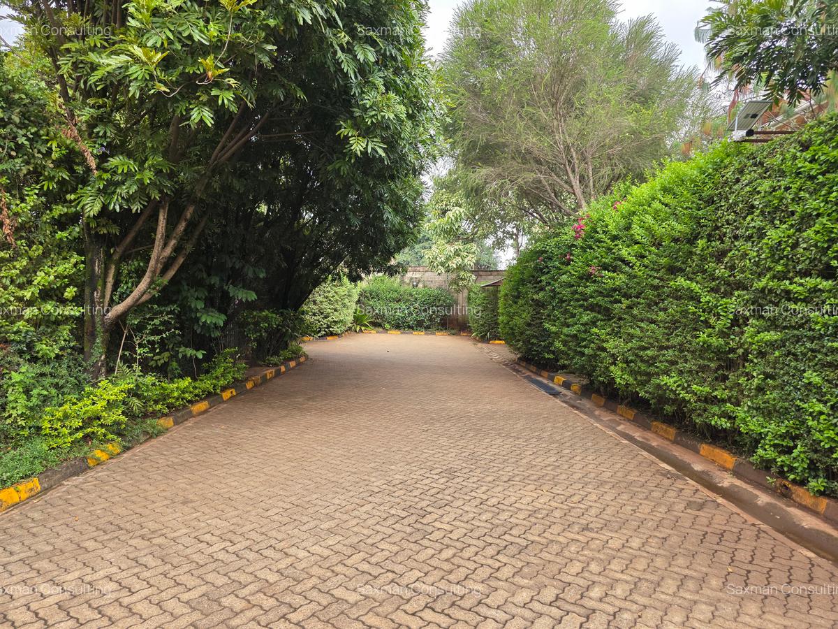 4 Bed House with En Suite in Kitisuru - 14