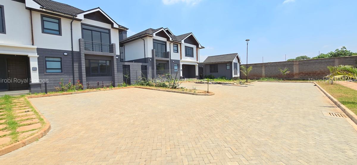 4 Bed Townhouse with En Suite at Five-Star Paradise - 5