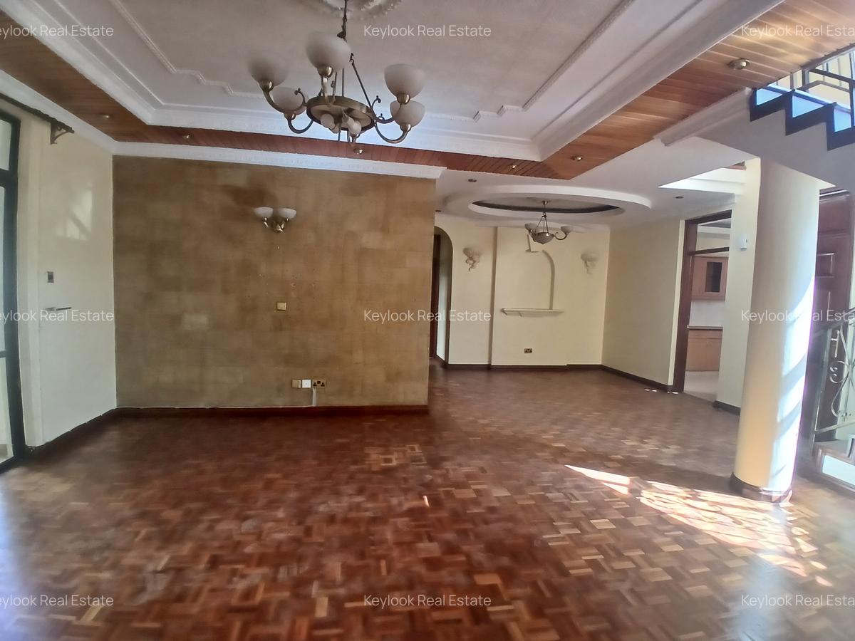 4 Bed Townhouse with En Suite at Lavington Manyani Area - 10