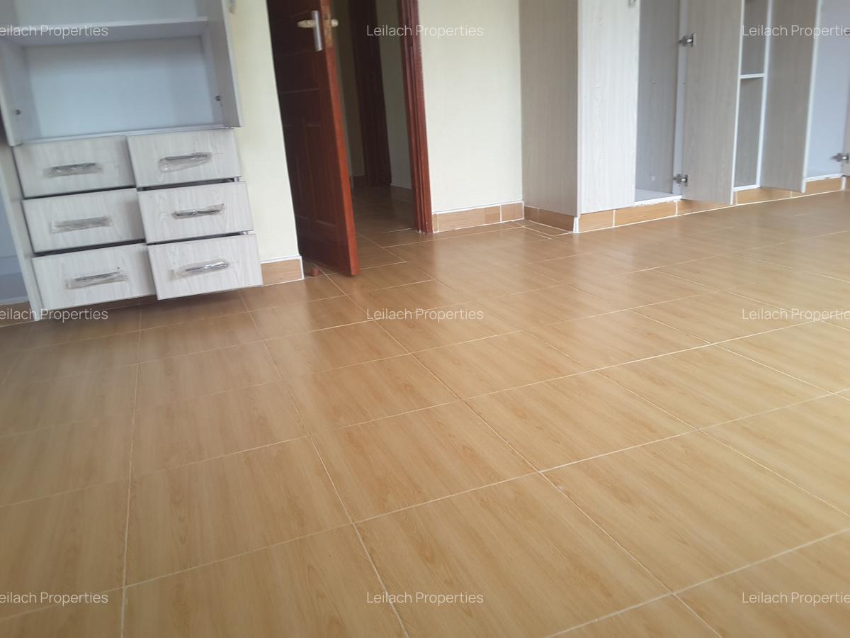 4 Bed House with En Suite in Ongata Rongai - 4