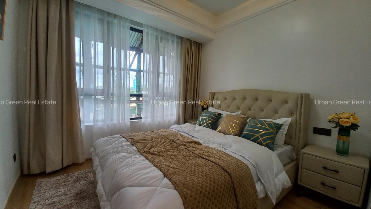 2 Bed Apartment with En Suite in Lavington - 9