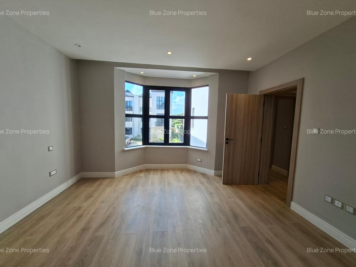 3 Bed Apartment with En Suite at Off Runda Rd - 20