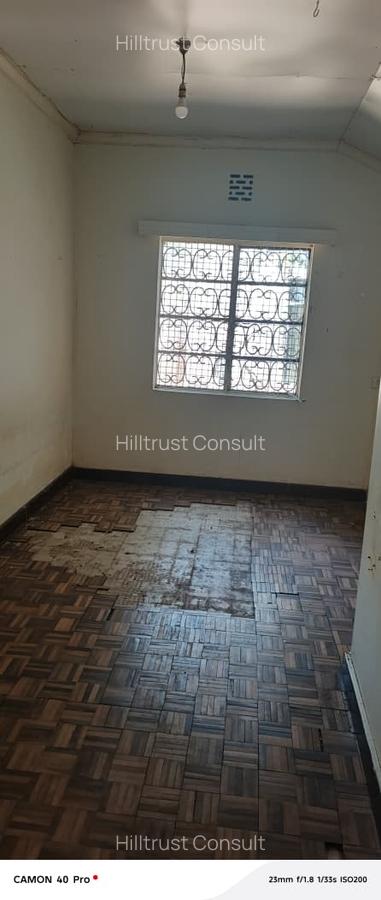 3 Bed House with En Suite in Spring Valley - 5