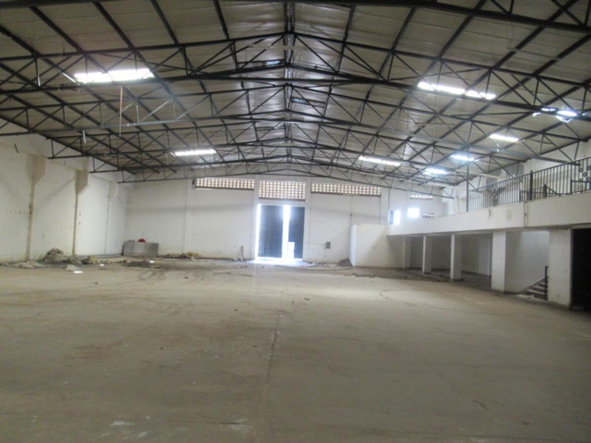 Warehouse with Parking at Road A - 7