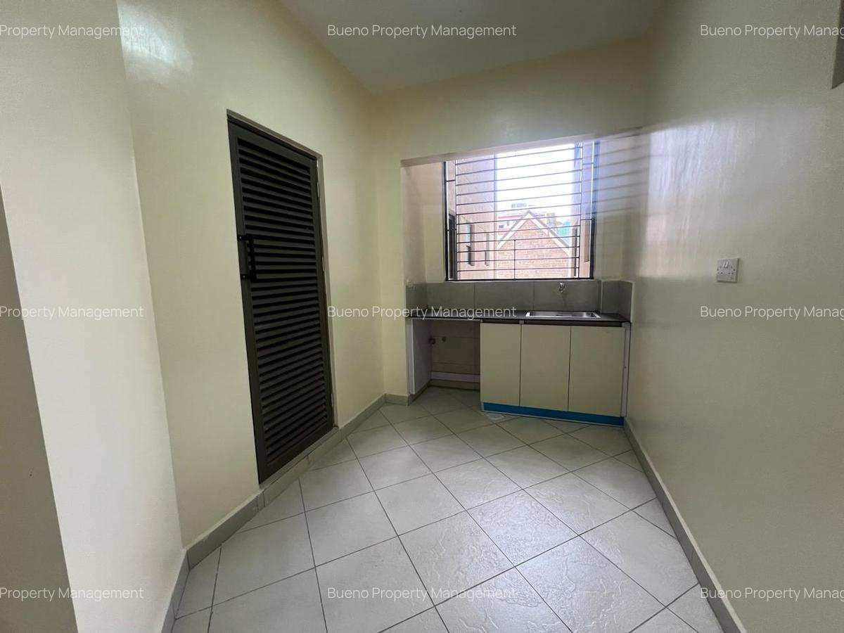 2 Bed Apartment with En Suite in Kilimani - 14