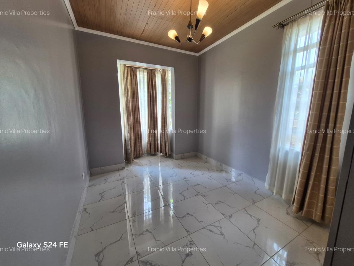 3 Bed House with En Suite at Runda - 12