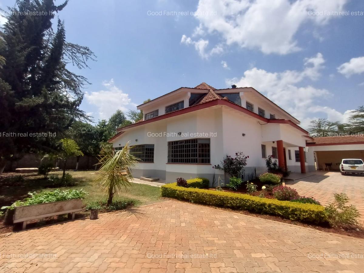 6 Bed House with En Suite in Karen - 2