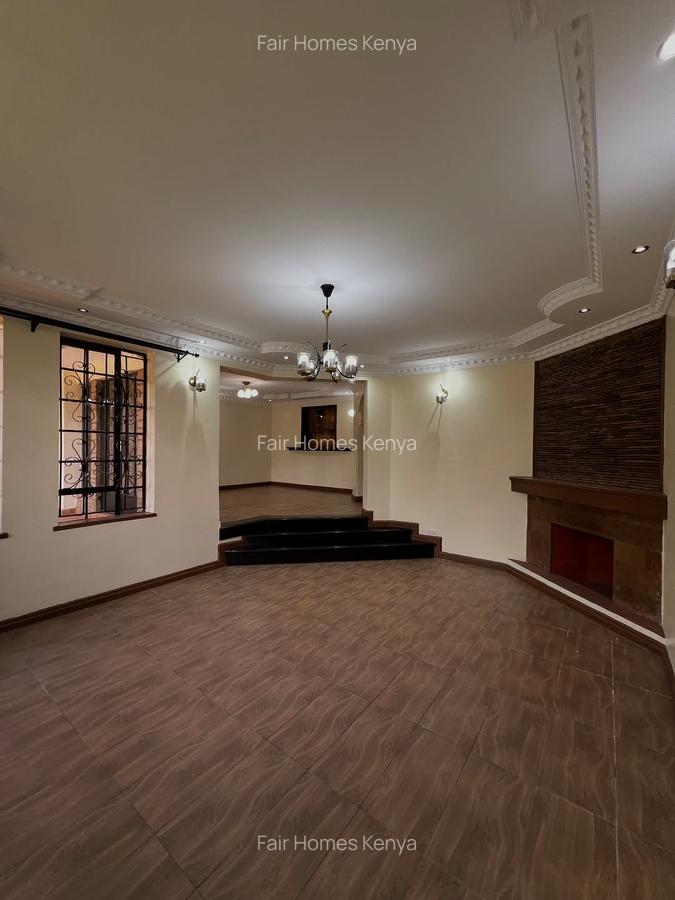 5 Bed Townhouse with En Suite at Convent Drive - 12