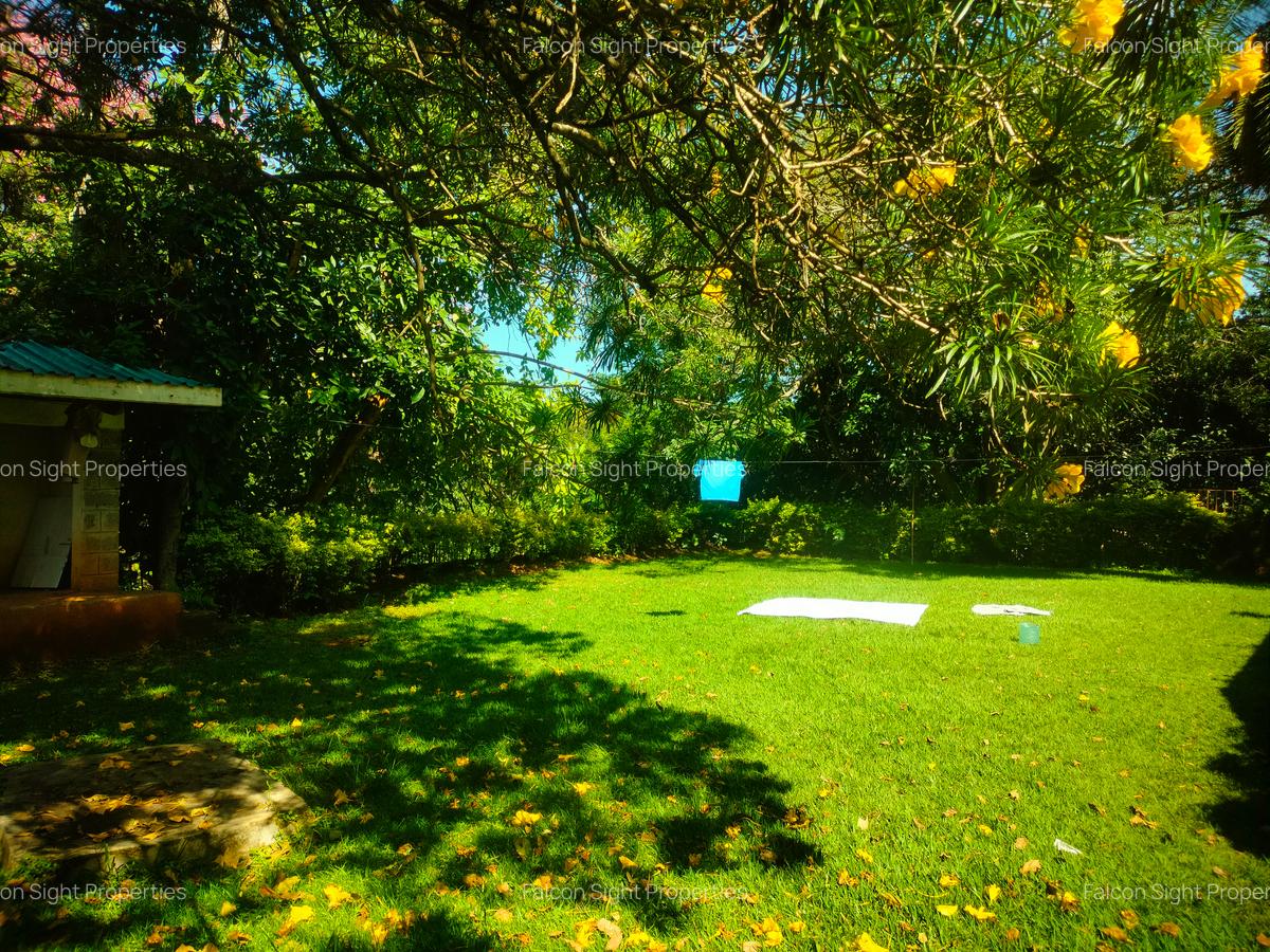 4 Bed Townhouse with Garden at Few Minutes Drive To Gigiri And Roslyn Academy - 7