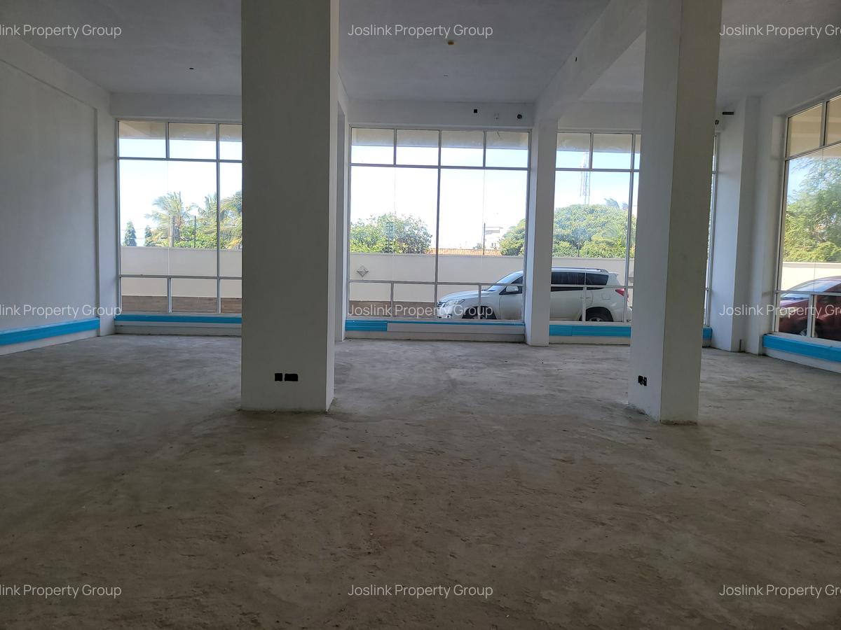 Office with Backup Generator at Mt Kenya - 4