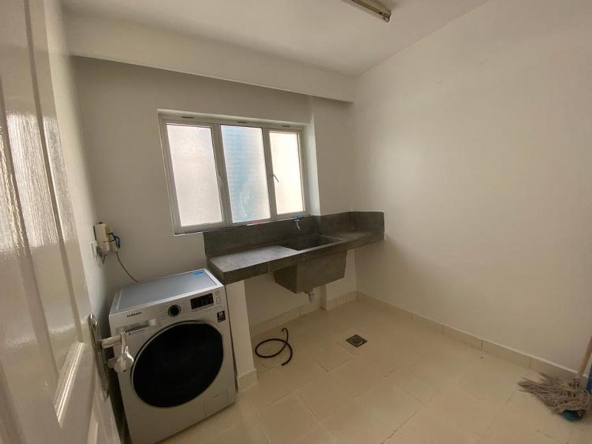 2 Bed Apartment with En Suite in Westlands Area - 2