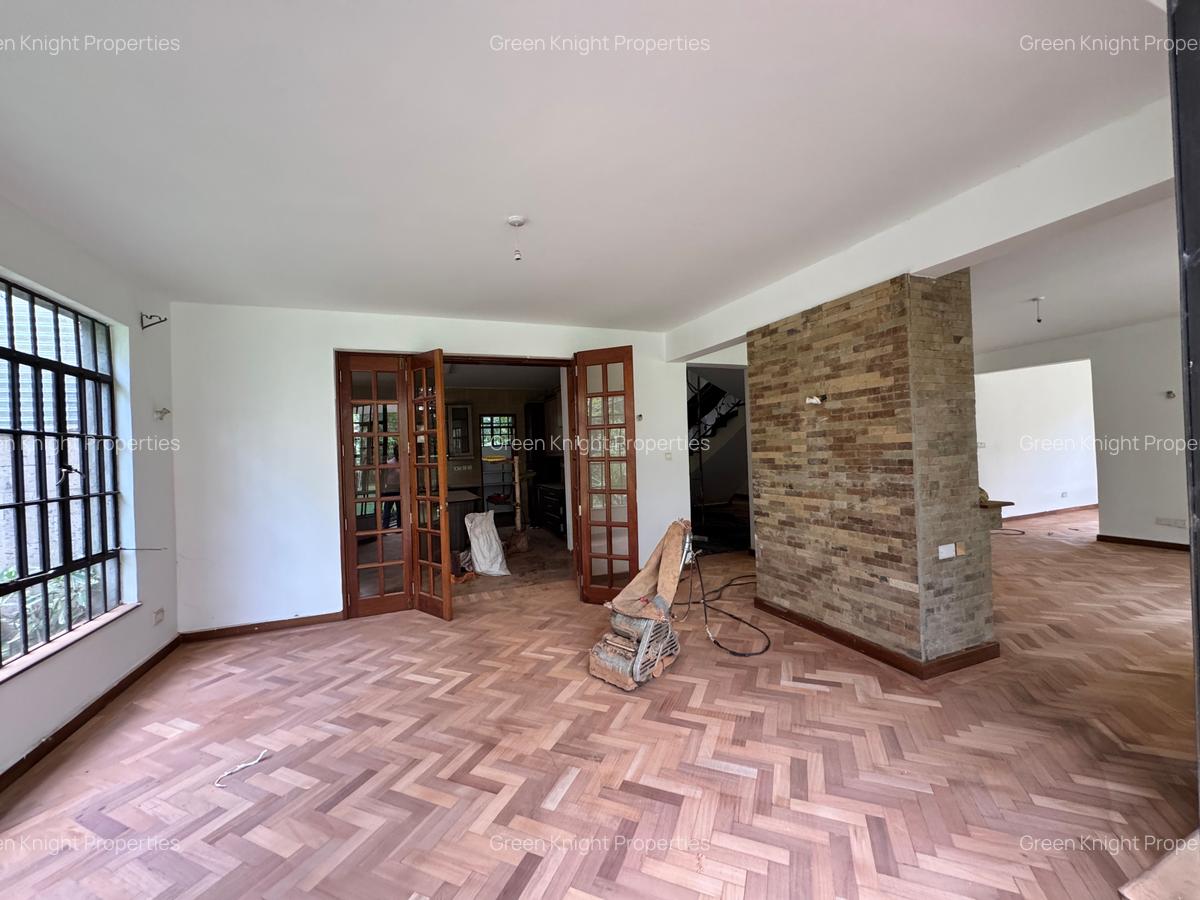 4 Bed House with En Suite in Karen - 4