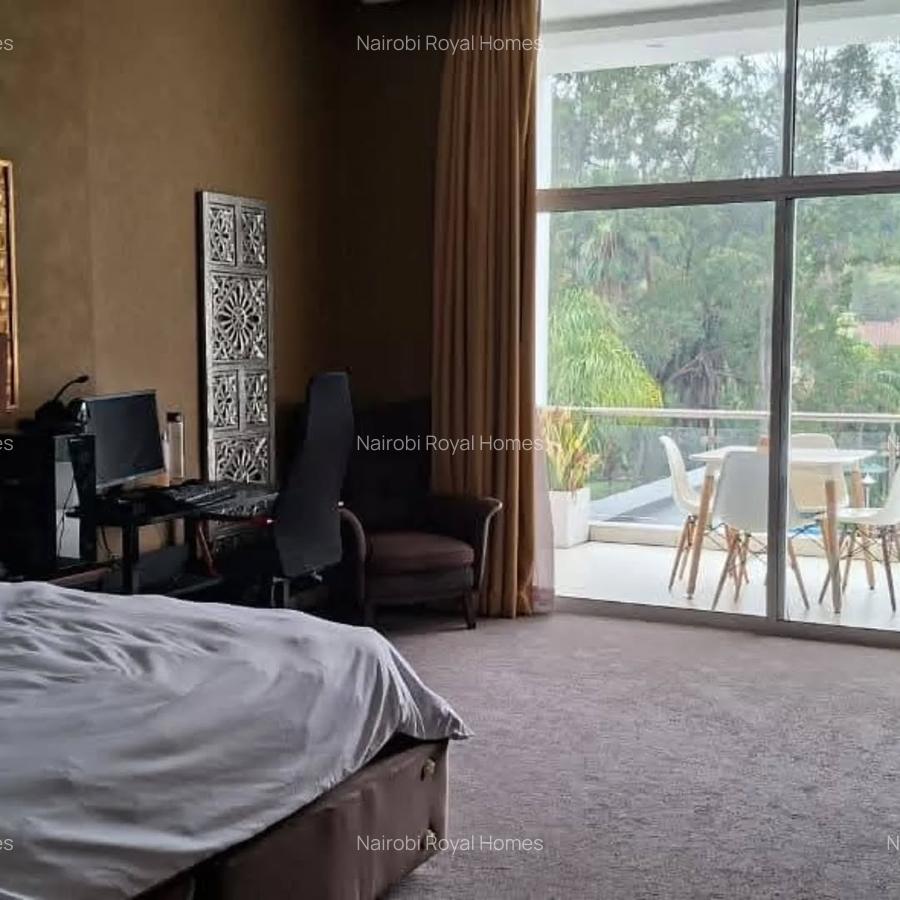 4 Bed Townhouse with En Suite at Spring Valley - 12