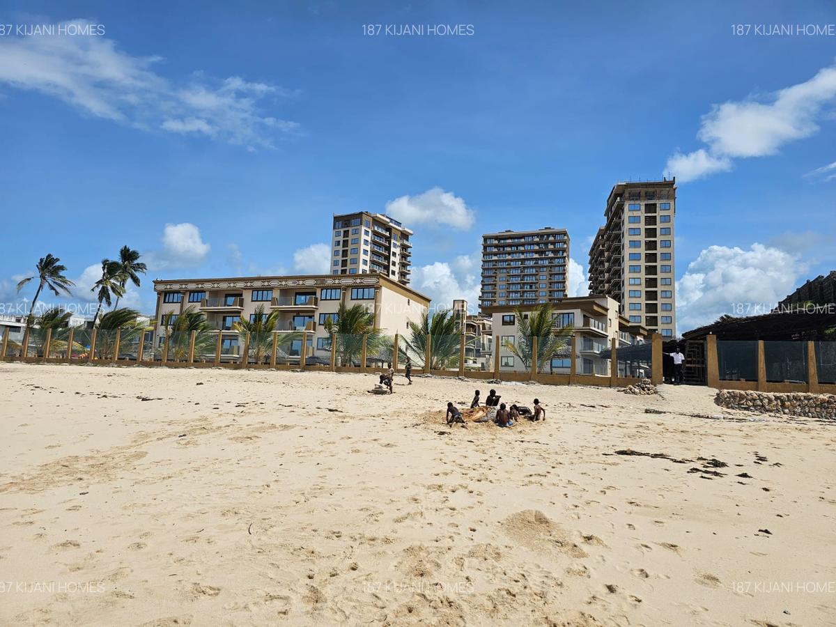 Serviced 1 Bed Apartment with En Suite at Kilifi - 3