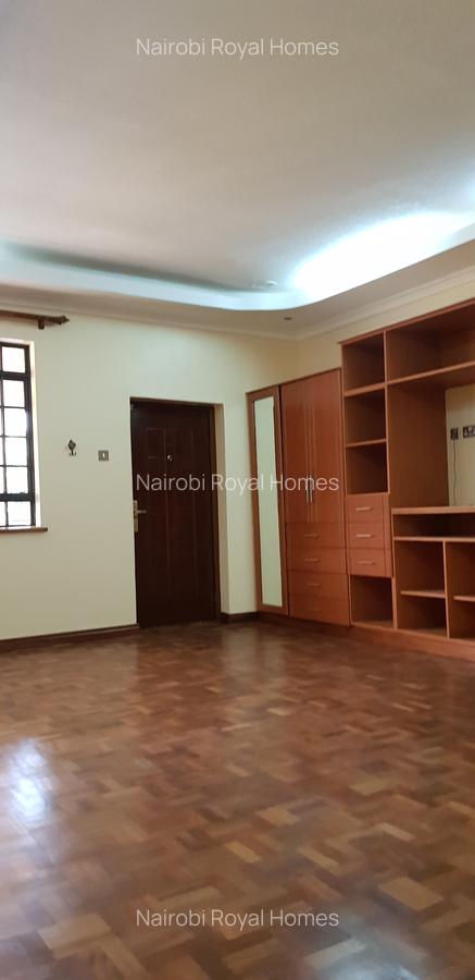 5 Bed House with En Suite at Runda Road - 19
