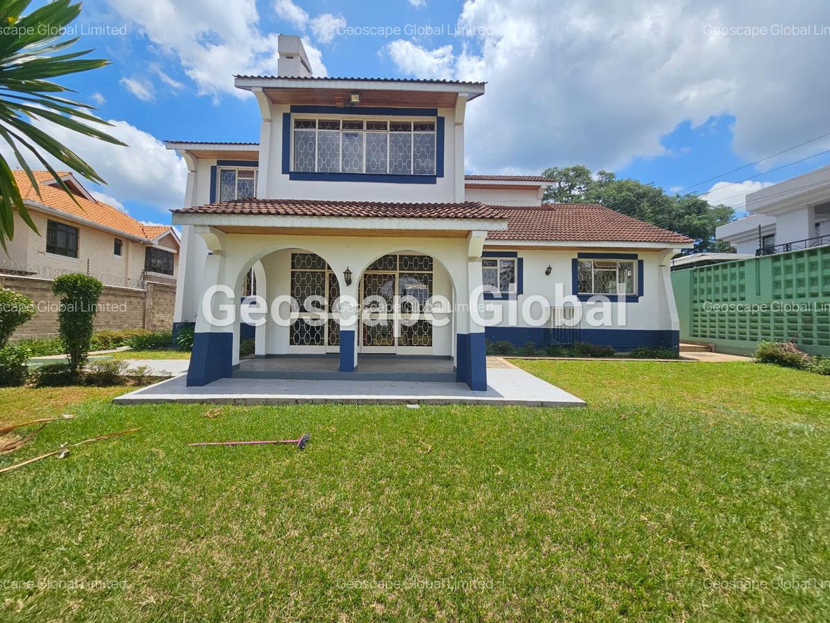 4 Bed House with En Suite in Runda - 1