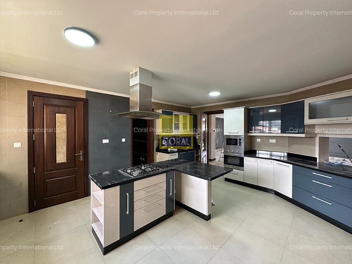 4 Bed Apartment in Parklands - 4