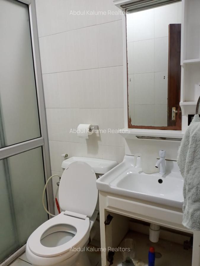 Serviced 2 Bed Apartment with En Suite at Kizingo - 11