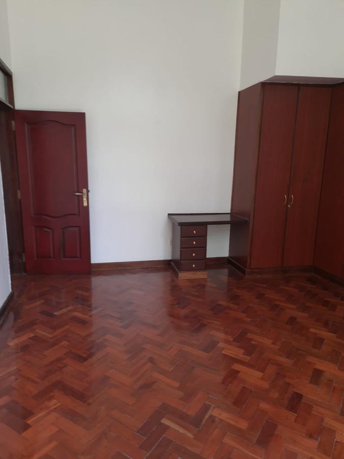 4 Bed House with En Suite in Thigiri - 14