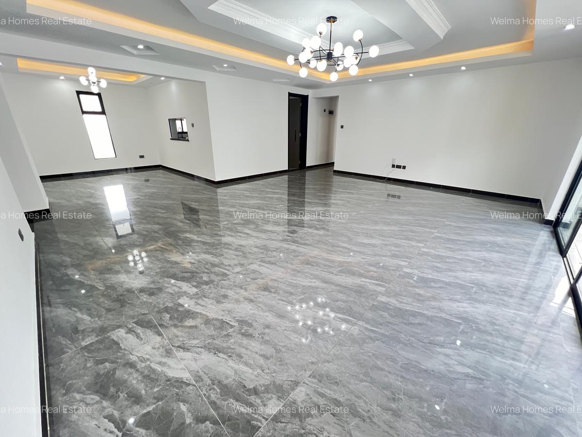 4 Bed Apartment with En Suite in Kileleshwa - 4