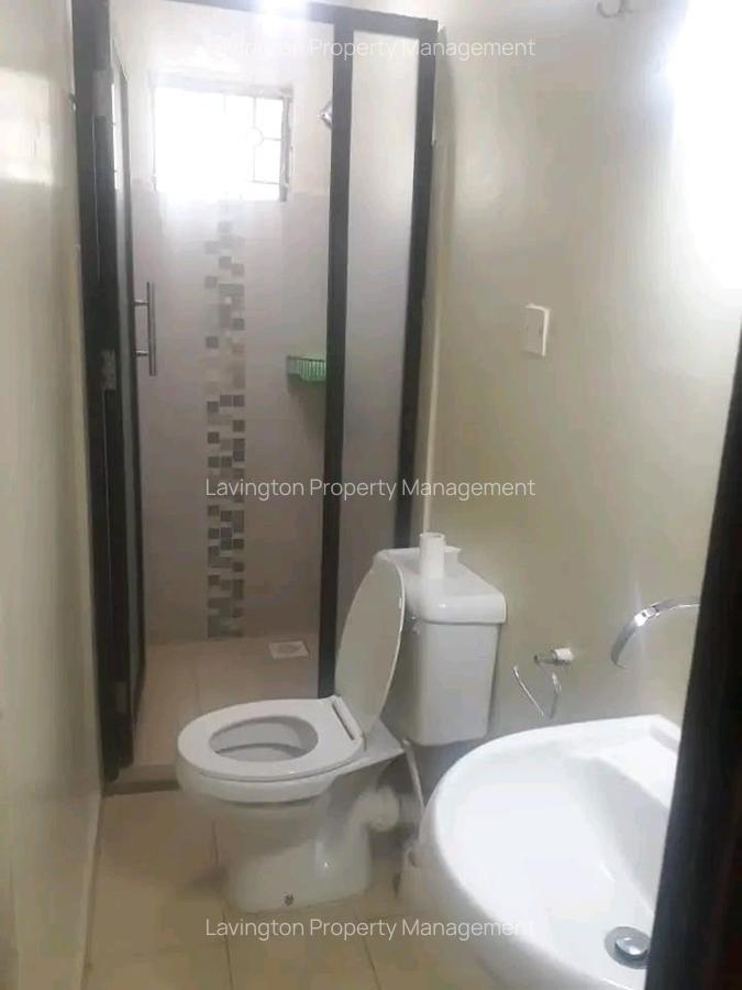 4 Bed House with En Suite at Lavington - 9