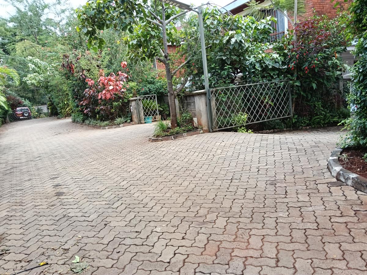 5 Bed Townhouse with En Suite at Shanzu Road - 5