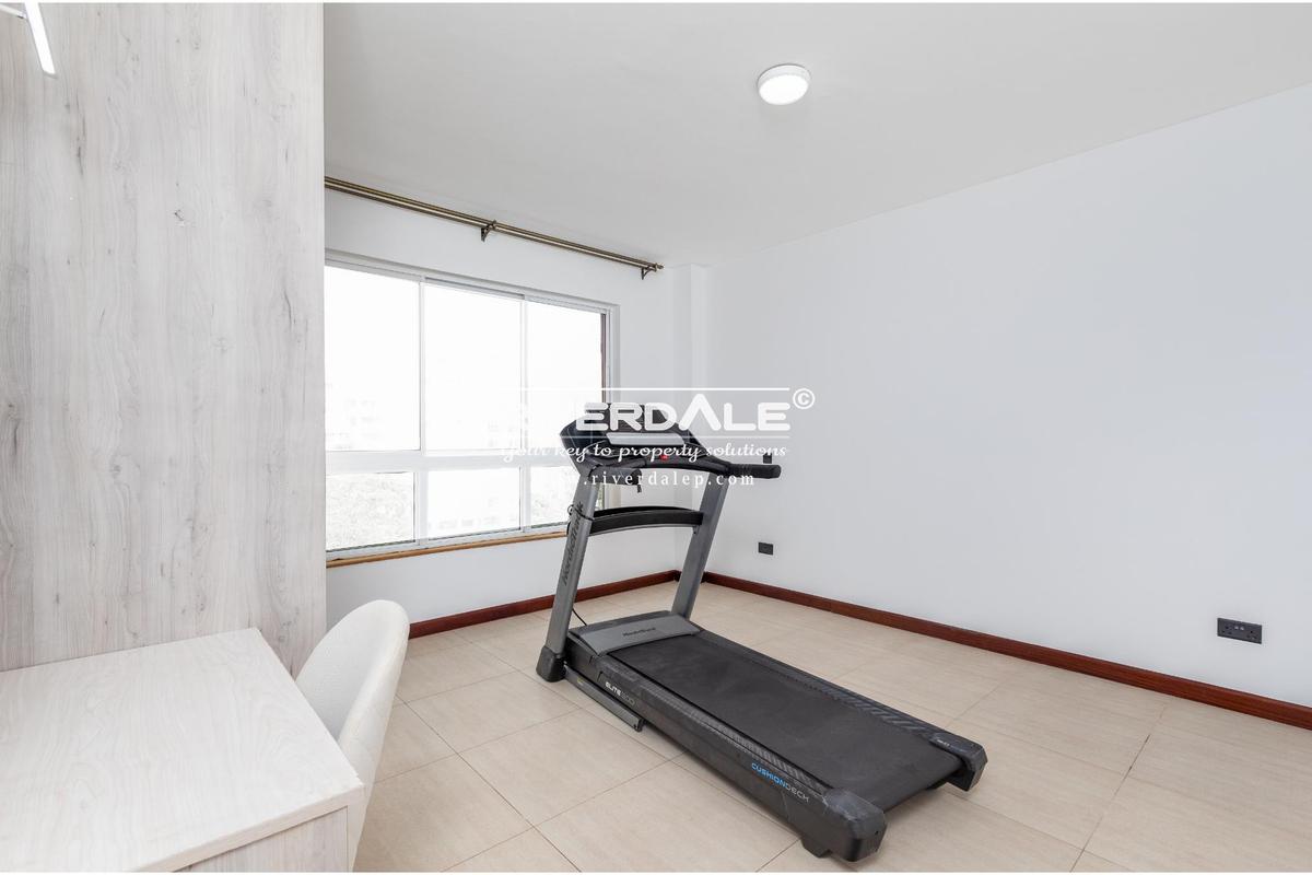 4 Bed Apartment with En Suite in General Mathenge - 8