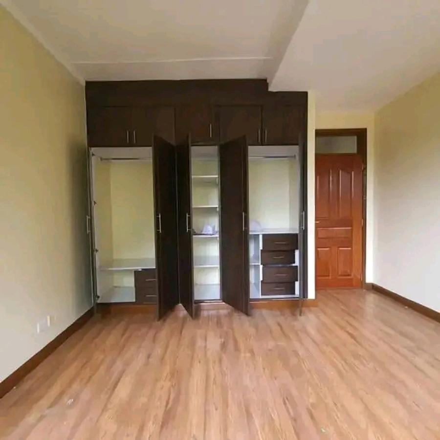 5 Bed House with En Suite in Karen - 11