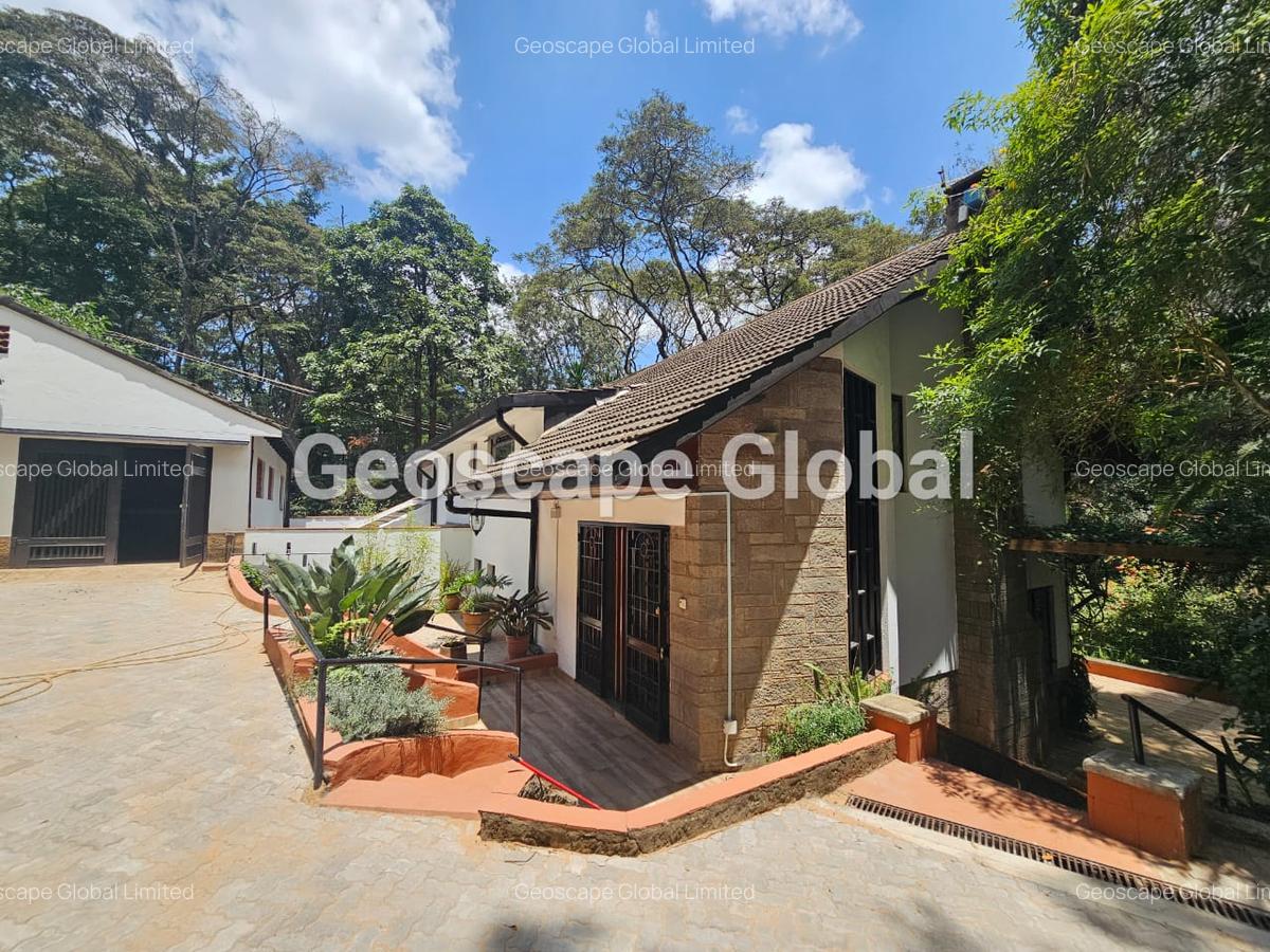 4 Bed House with En Suite in Muthaiga - 16
