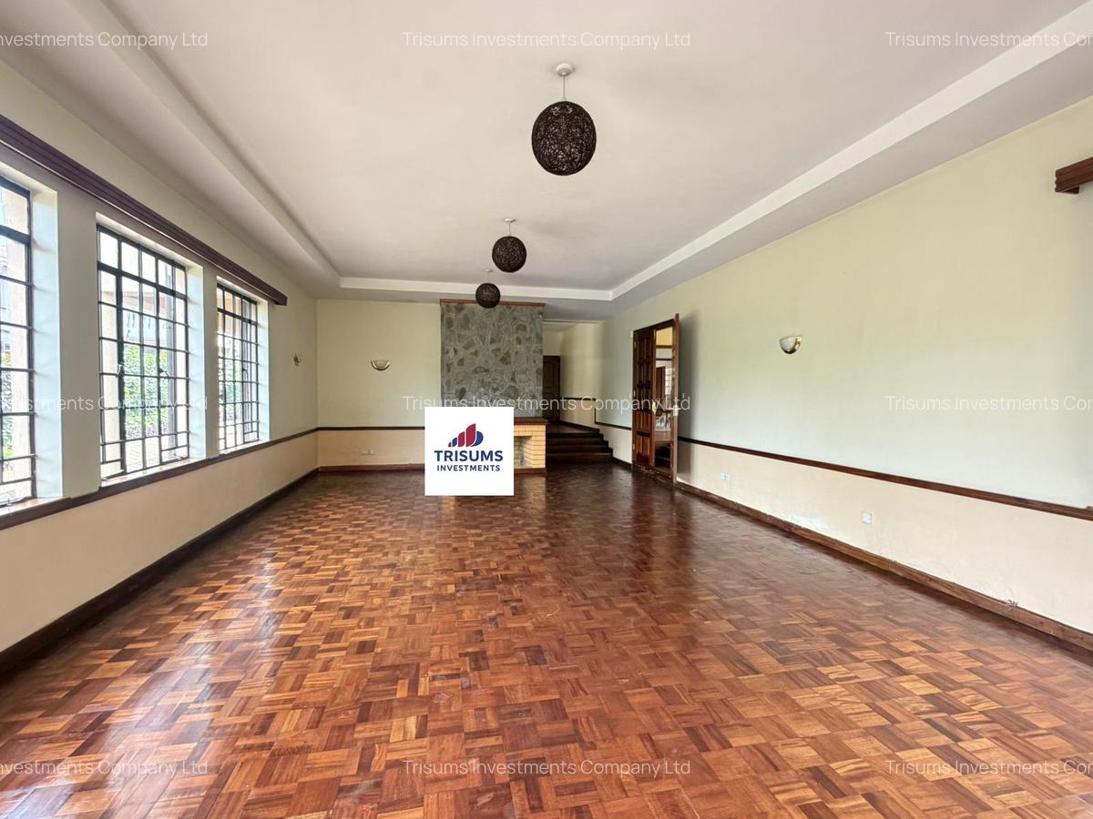 5 Bed House with En Suite in Runda - 6