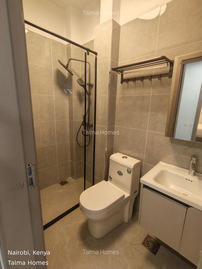 2 Bed Apartment with En Suite at Off Parklands Road - 5