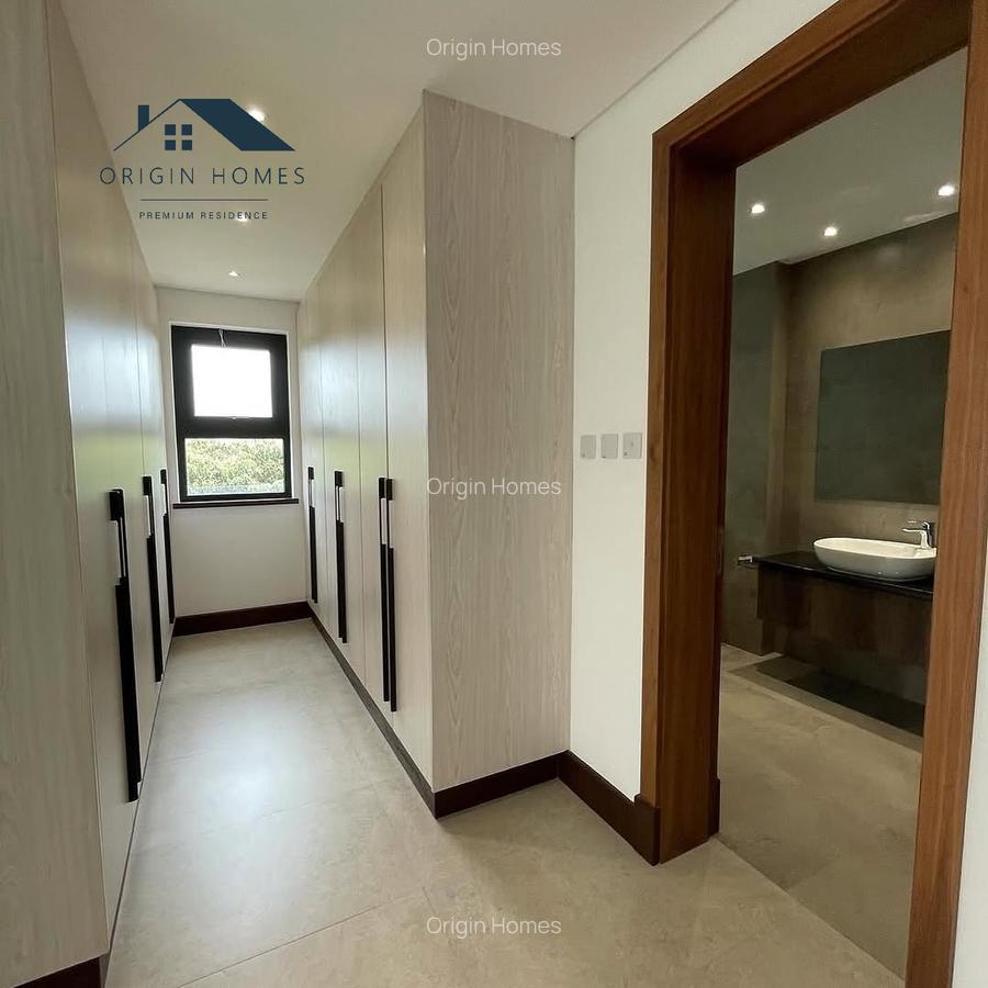 5 Bed Townhouse with En Suite at Old Kitisuru - 7