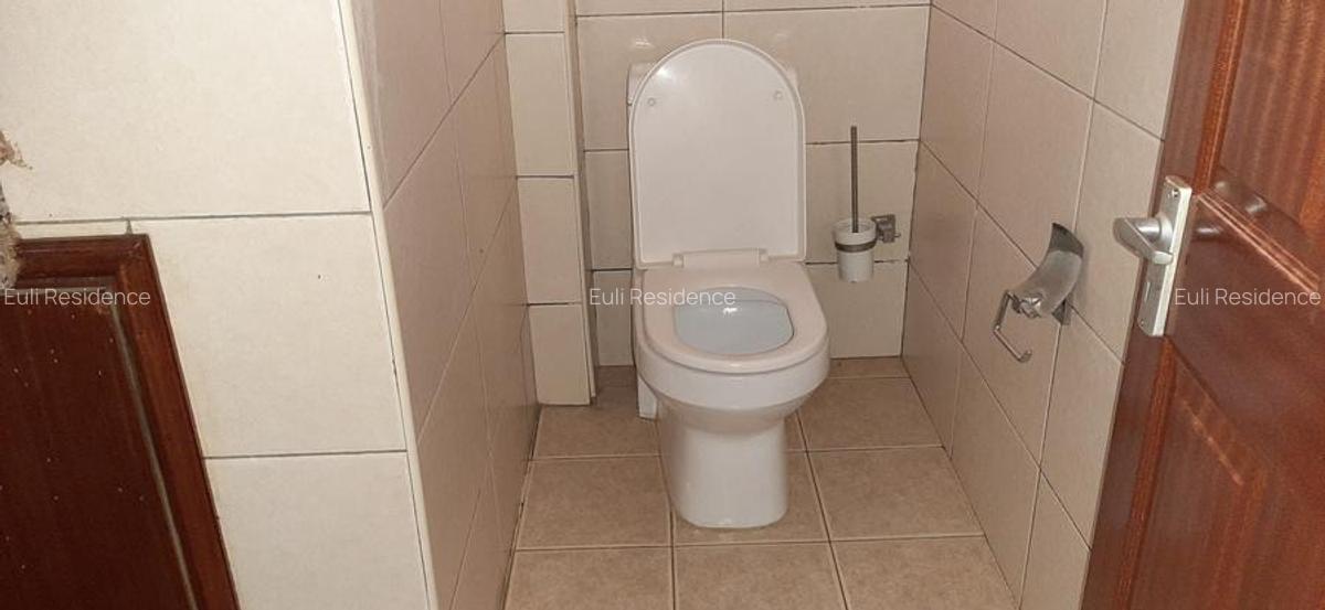 4 Bed Townhouse with En Suite at Chalbi Drive - 8