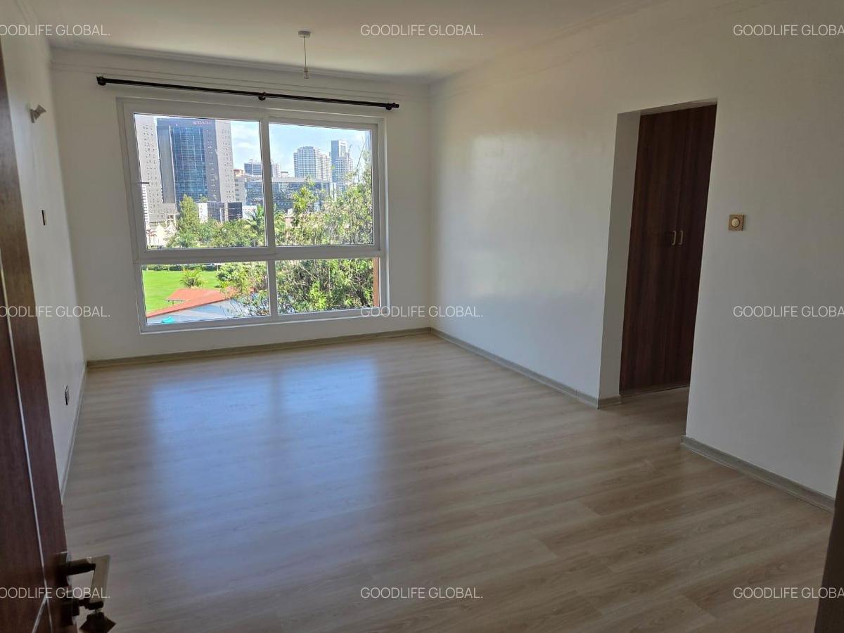 3 Bed Apartment with En Suite at Westlands Area - 14