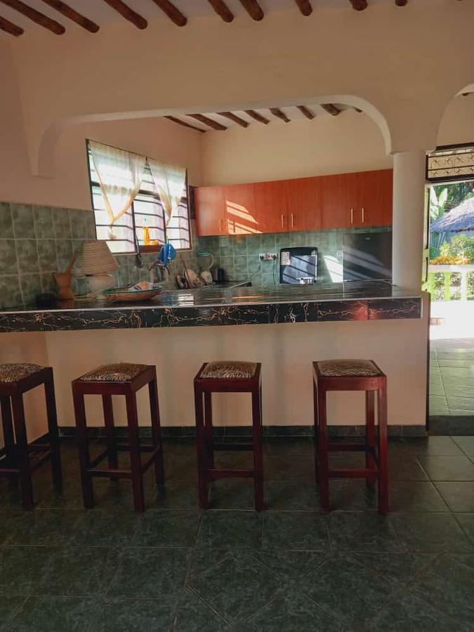 3 Bed Villa with En Suite in Diani - 6