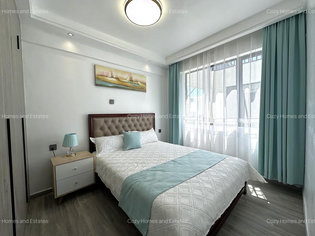 3 Bed Apartment with En Suite at Riverside - 9