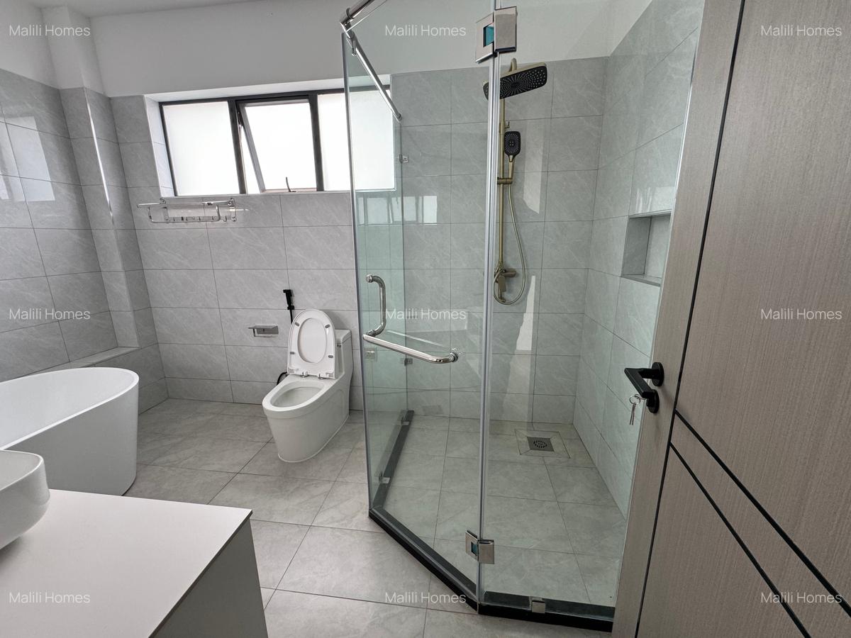4 Bed Apartment with En Suite in Kilimani - 8