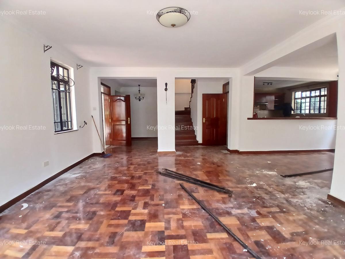 5 Bed Townhouse with En Suite at Mbaazi Avenue - 8