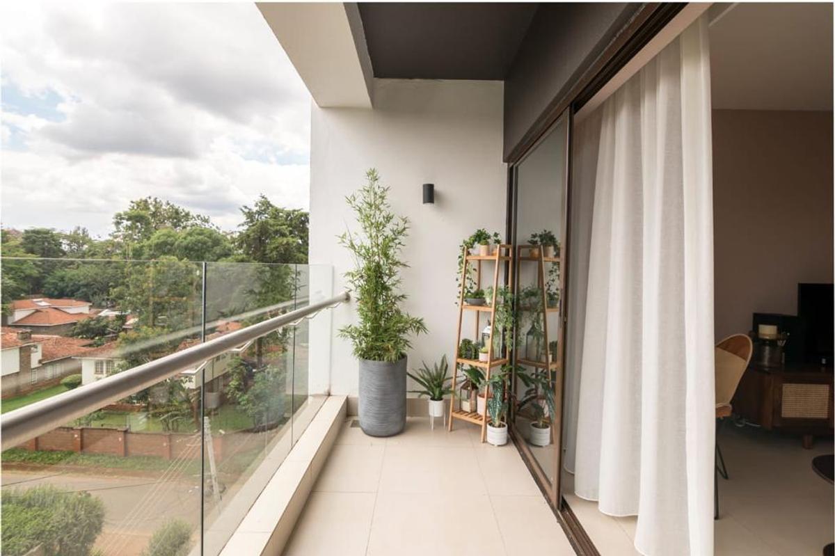 Serviced 2 Bed Apartment with En Suite in Lavington - 6