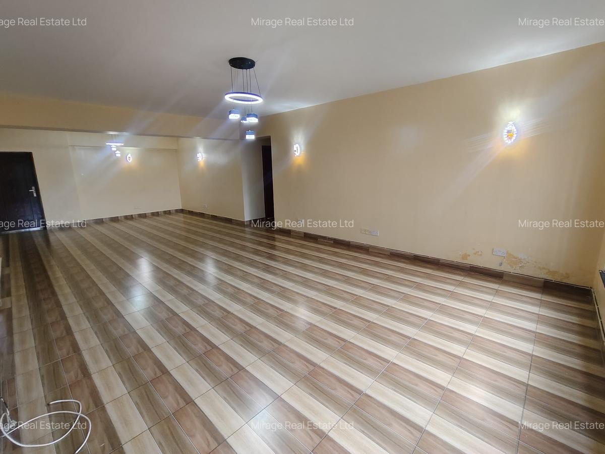 4 Bed Apartment with En Suite in Lavington - 15