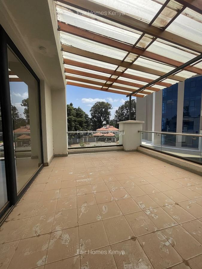 4 Bed Townhouse with En Suite at Lavington Green - 14