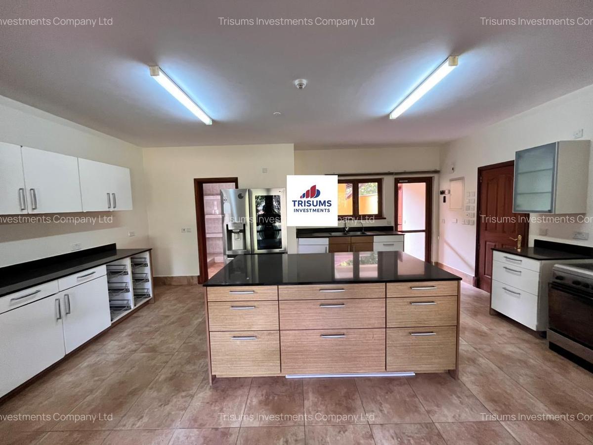 5 Bed Villa with En Suite in Kitisuru - 5