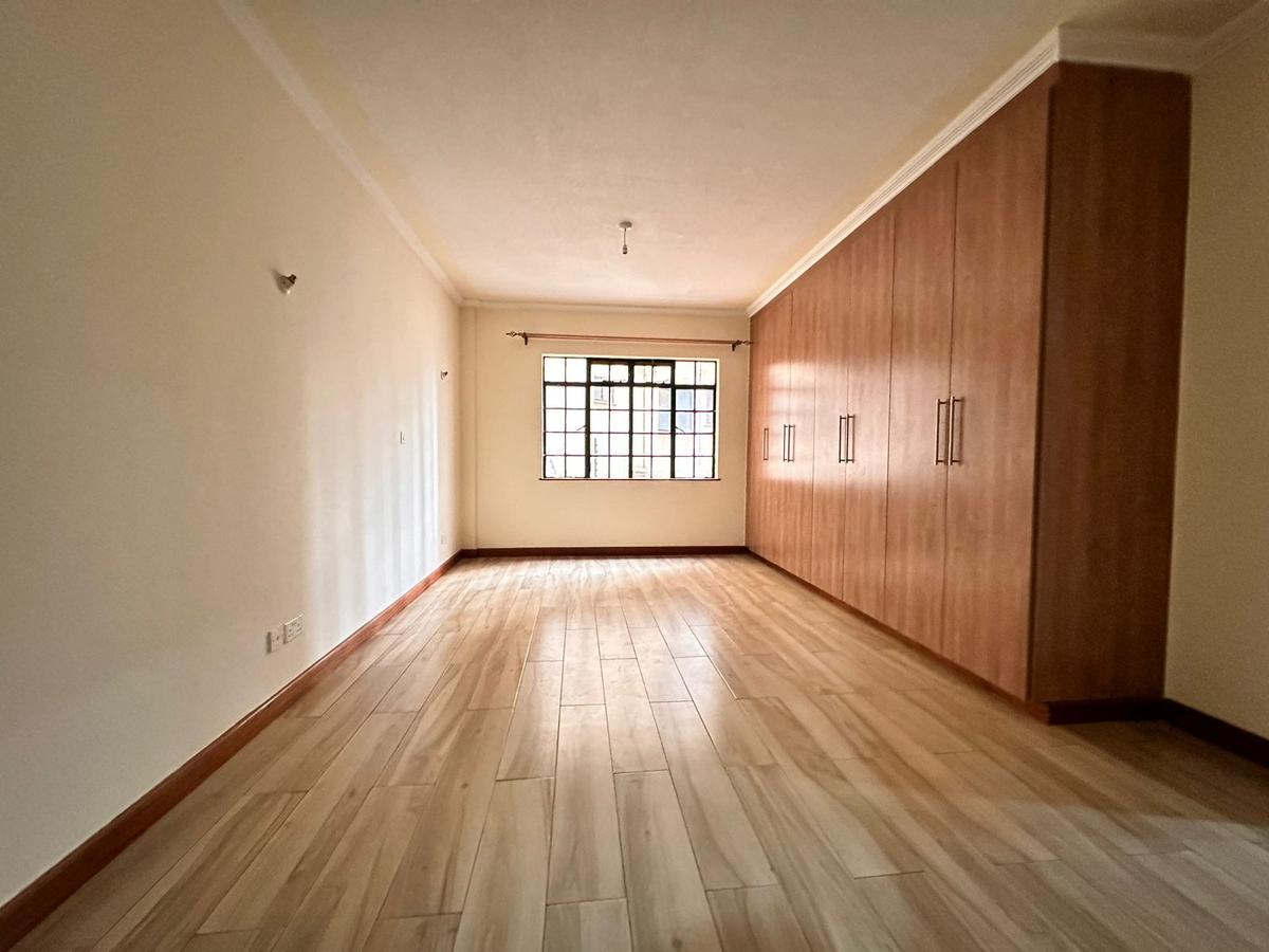 2 Bed Apartment with En Suite in Westlands Area - 8