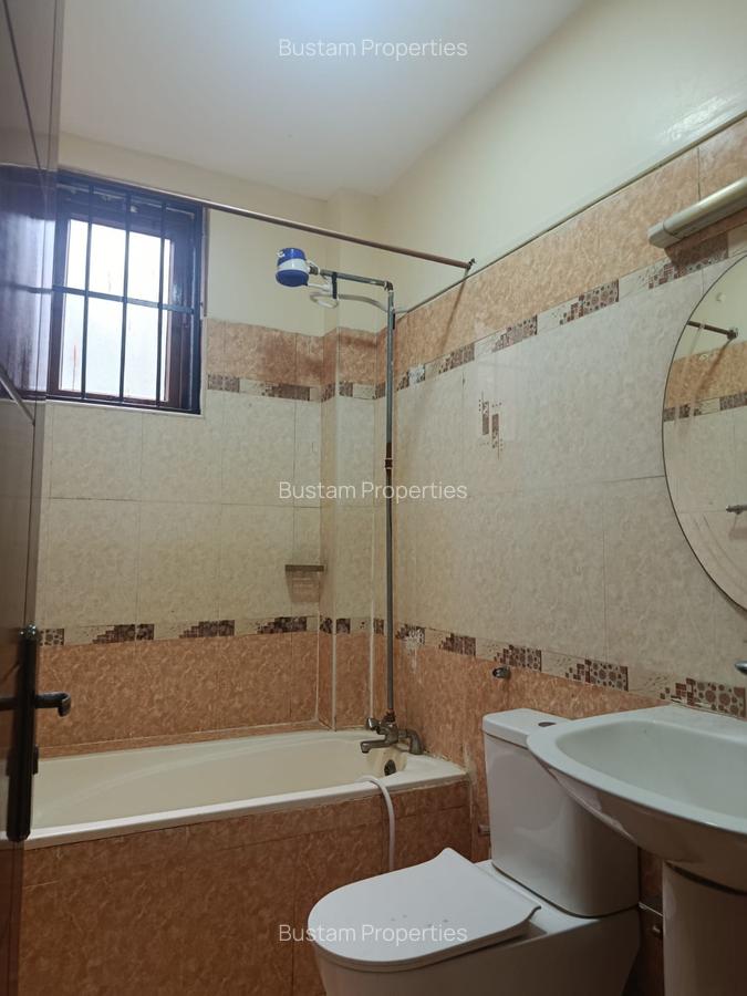 4 Bed Apartment with En Suite in Lavington - 8