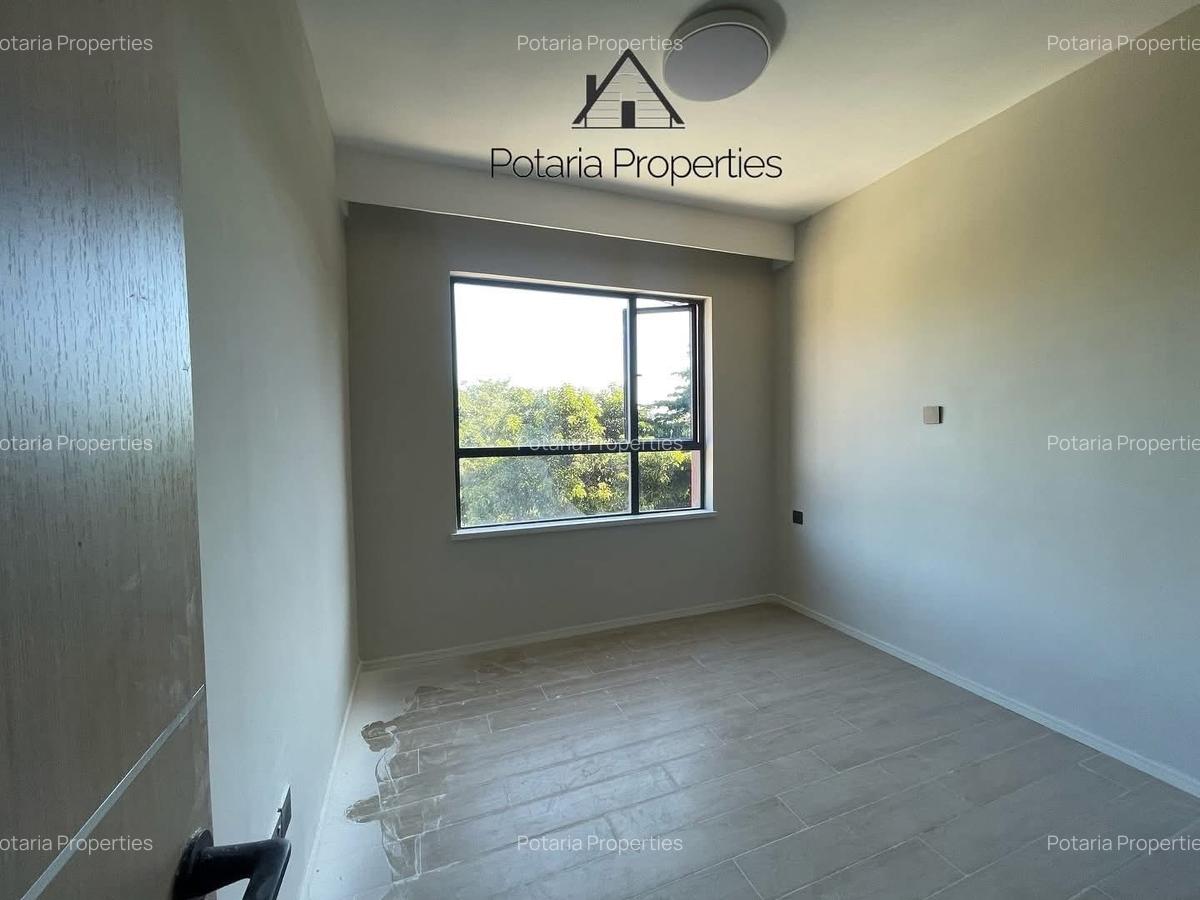 1 Bed Apartment with Swimming Pool in Lavington - 3
